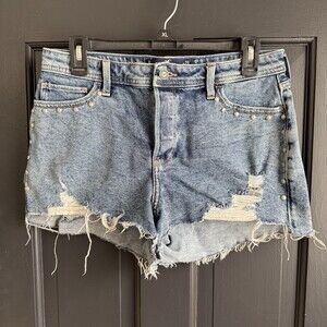 Hollister Jean Shorts Womens Size 29 Curvy High Mom 3" Studded